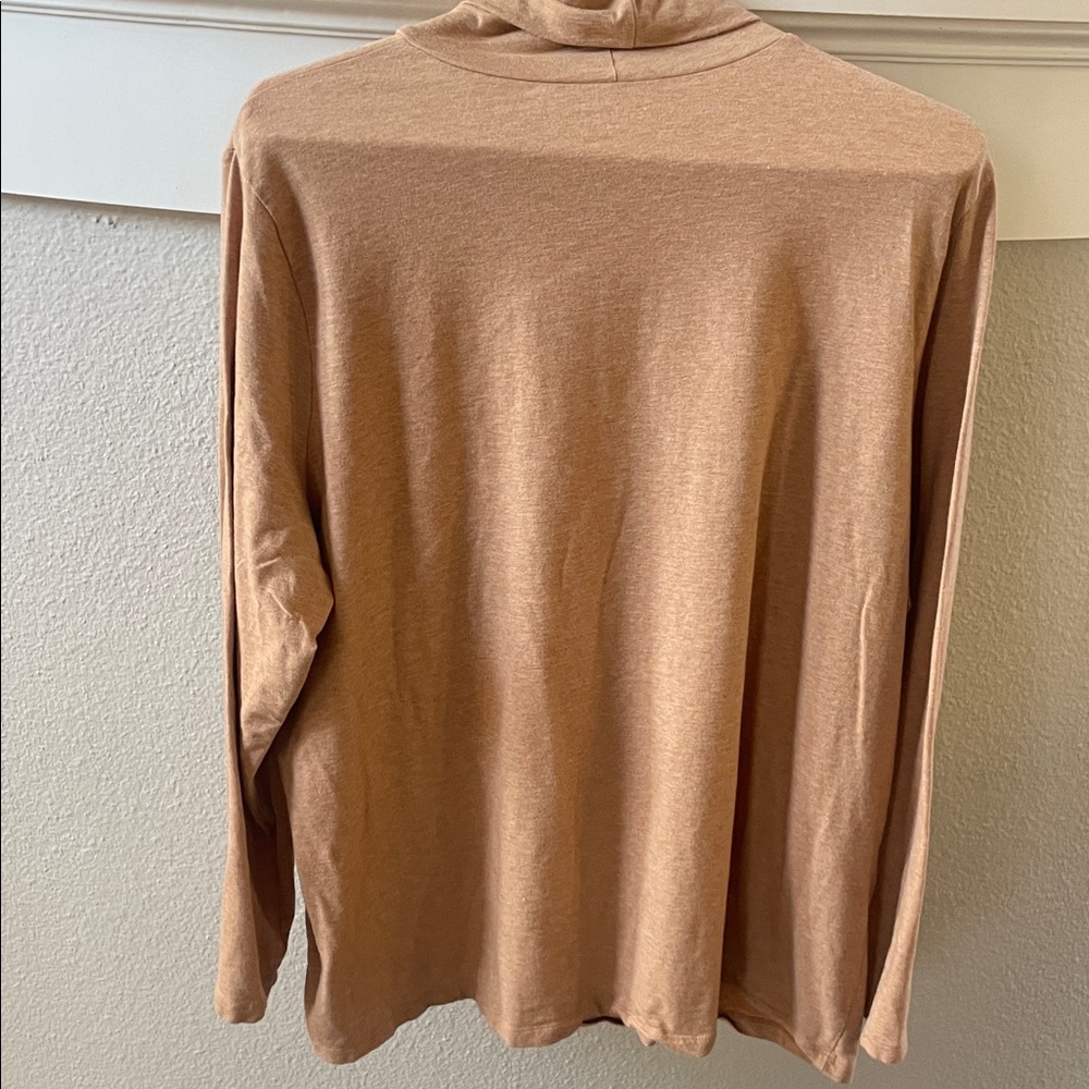 Lands End Camel lightweight Turtleneck - Picture 4 of 5